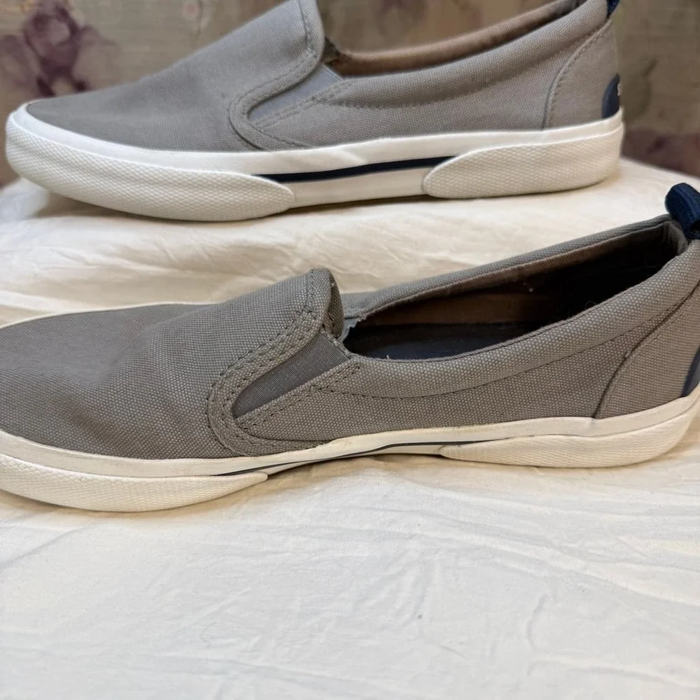 Sperry Canvas Gray‎ Slip-On Boat Shoes Womens Size 8